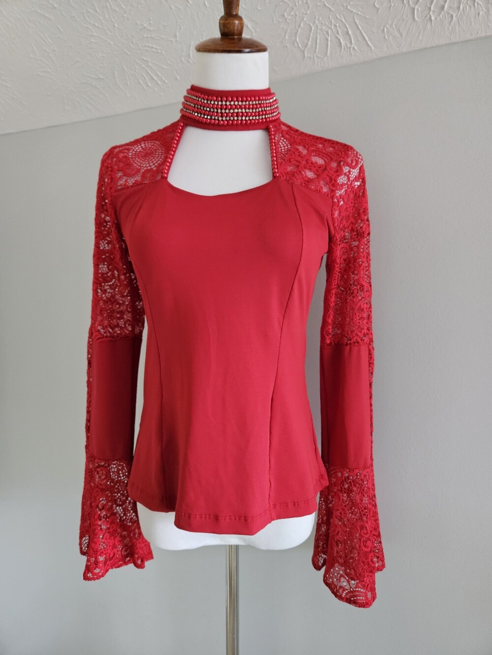 Com Amor | Red Lace Bell Sleeve Mock-Neck Blouse